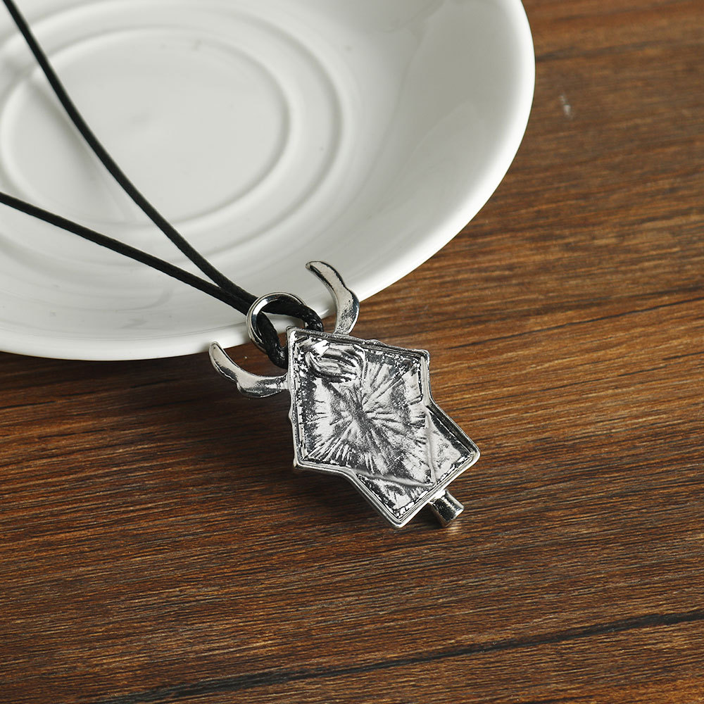 Collar con colgante de certifi - Frieren Cosplay Prop reseña y precio