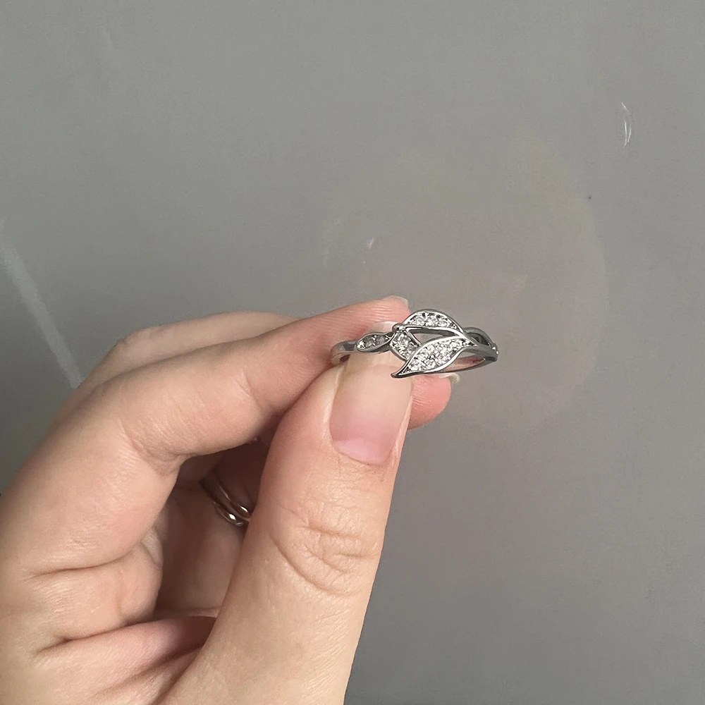 Anillo de boda Love And Deepsp - Cosplay Floating Prop reseña y precio