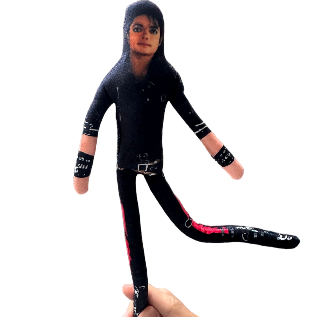 Muñeco de Peluche de Michael J - Cosplay Prop Making reseña y precio